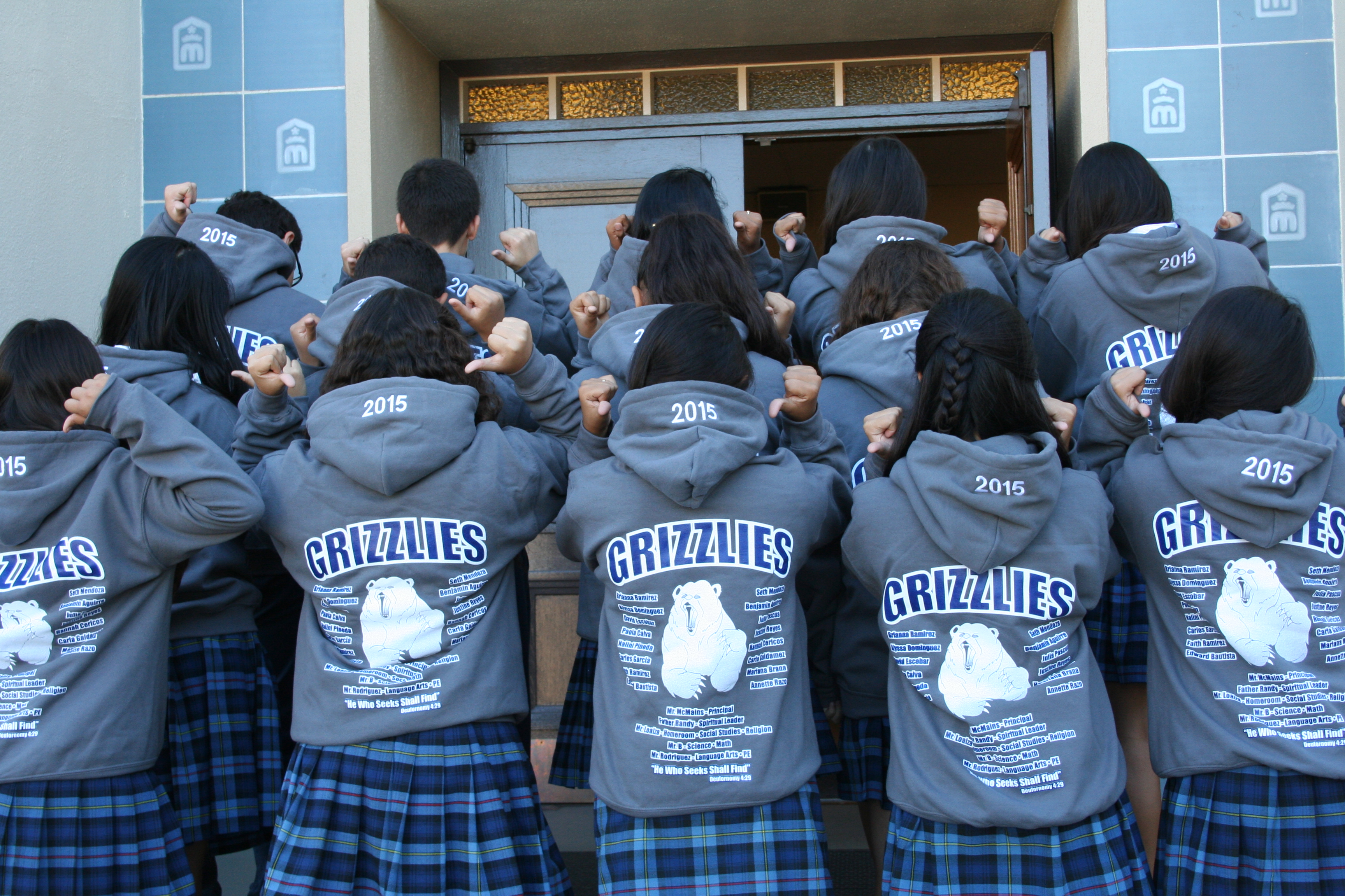 Presentation Of 8th Grade Sweaters